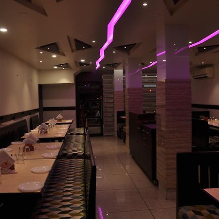 Ashish Restaurant And Guesthouse Сурат Екстер'єр фото